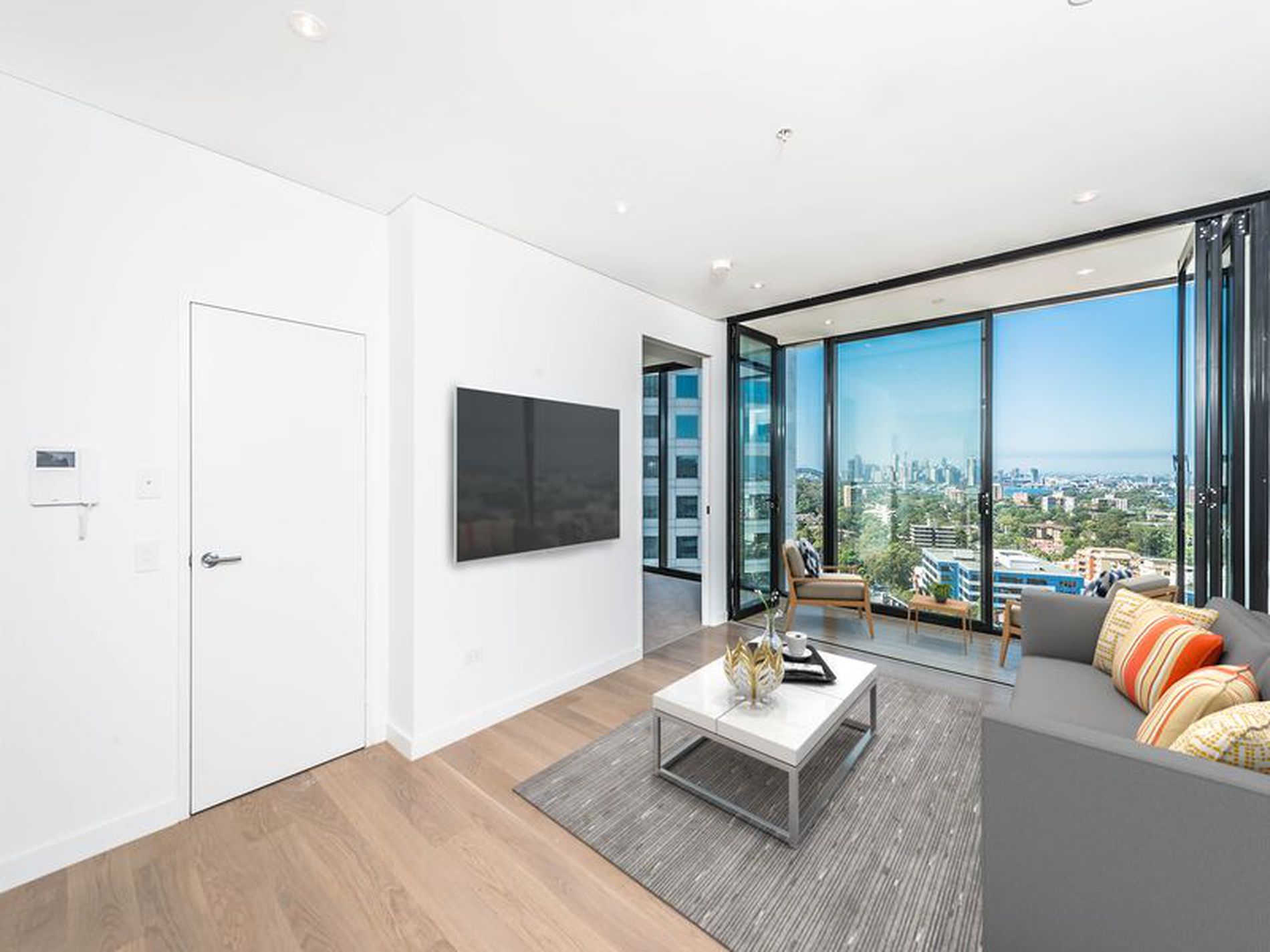 1407 / 6-16 Atchison Street, St Leonards