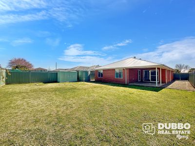 27 Argyle Avenue, Dubbo