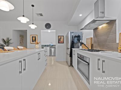 5A Mcpherson Avenue, Noranda