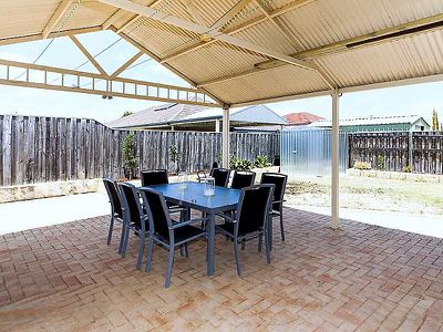 12 Halpin Circle, Ellenbrook