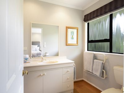 12 Papawai Grove, Waikanae