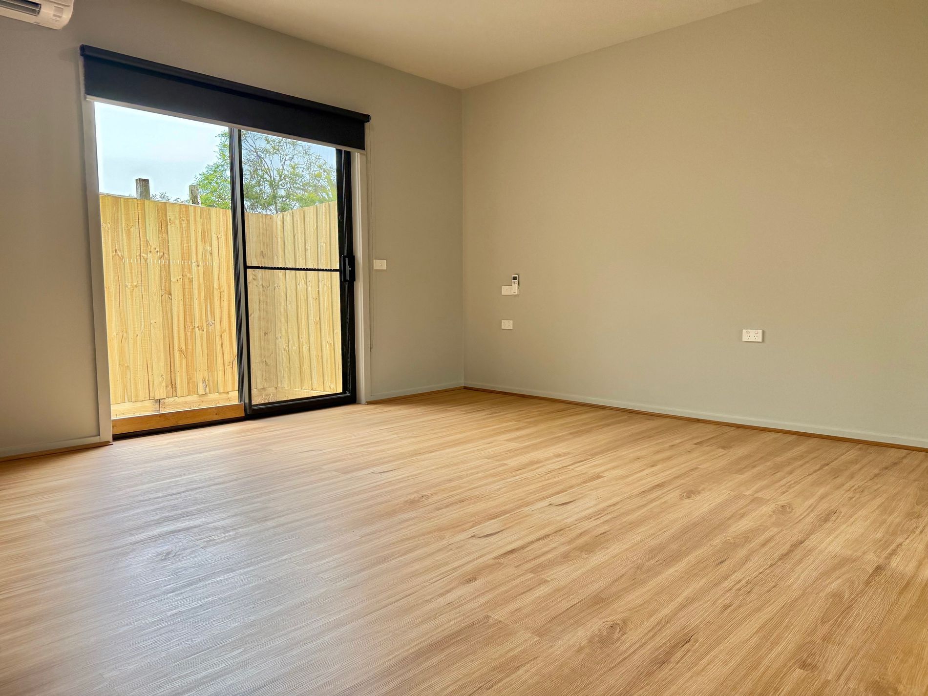 1-7 / 14 Finlay Street, Frankston