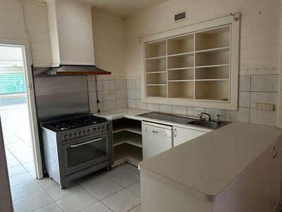 36 Royalty Avenue, Highett