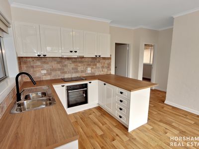 1 / 5 Wilson Street, Horsham
