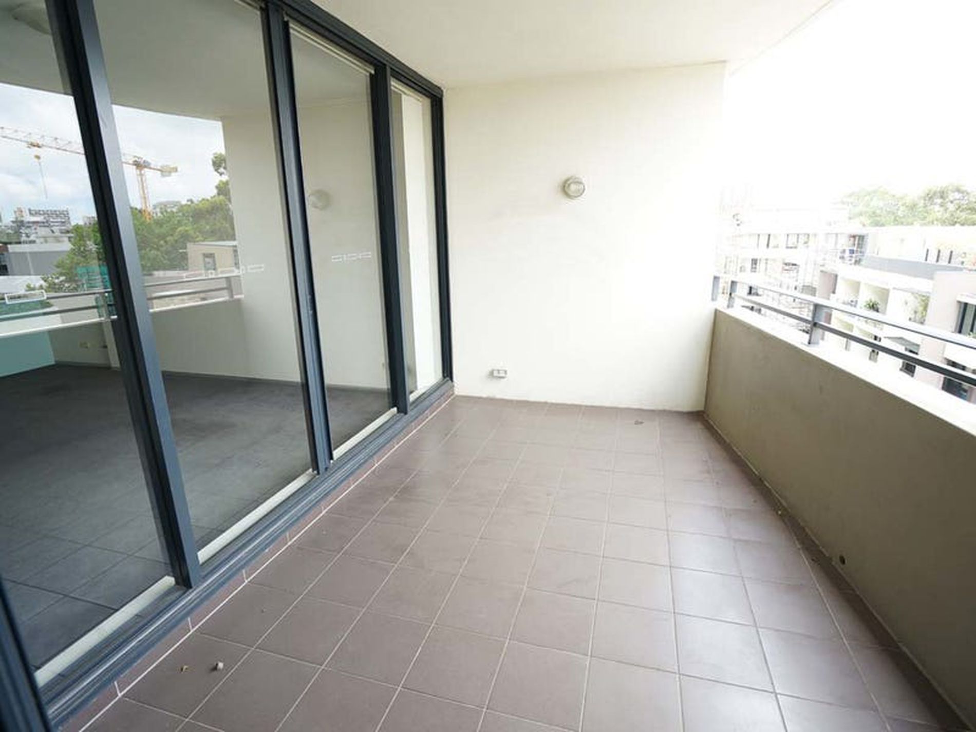 F603 / 1-11 Hunter Street, Waterloo