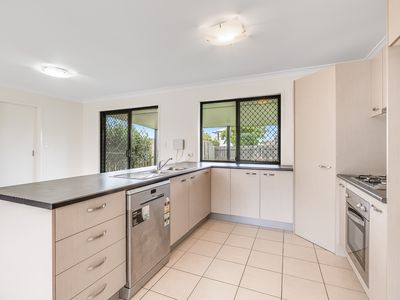 1 / 38 Balstrup Rd North, Kallangur