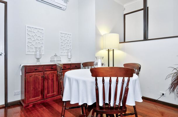 270 Carrick Drive, Gladstone Park