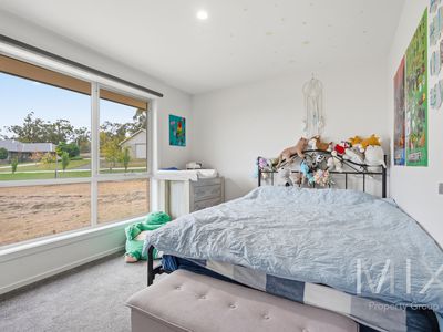 332 Gillies Road, Granton