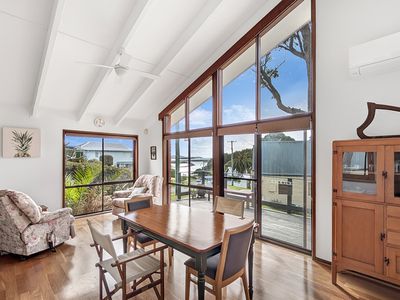 8A Noorooma Crescent, Narooma