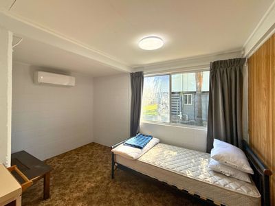 17 MacKay Street, Moranbah