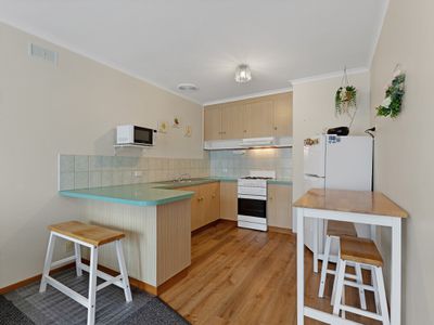 1, 2 & 3 / 1 Pelican Court, Wangaratta