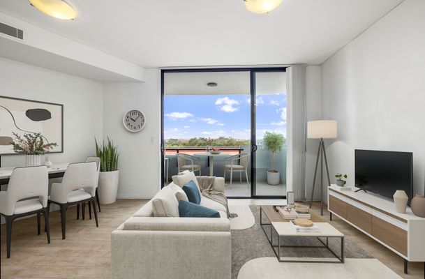 806 / 99-101 Dalmeny Avenue, Rosebery