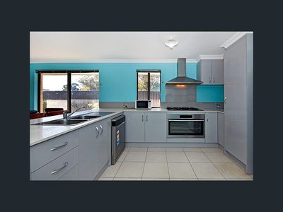 4 Minikin Drive, Aveley