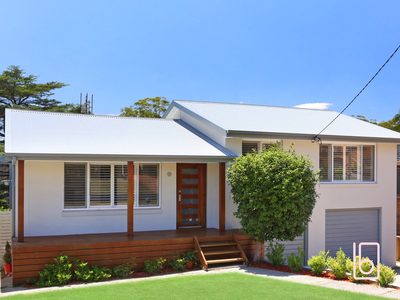 16 Lakewood Ave, Green Point