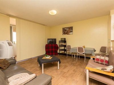 401 / 17 Welsh Street, South Hedland