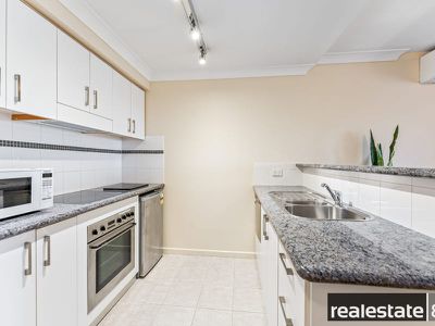 407 / 126 Mounts Bay Road, Perth