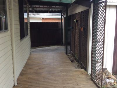 46 The Esplanade, Oak Flats