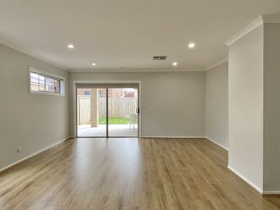 25 Cloudburst Avenue, Wyndham Vale