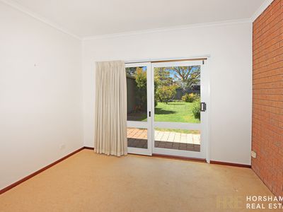 1 Hoskin Court, Horsham