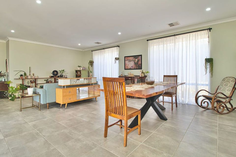 79 Enkindle Loop , Baldivis