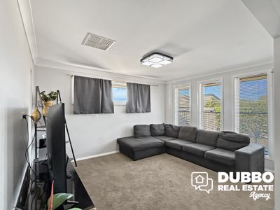 6 Isaac Court, Dubbo