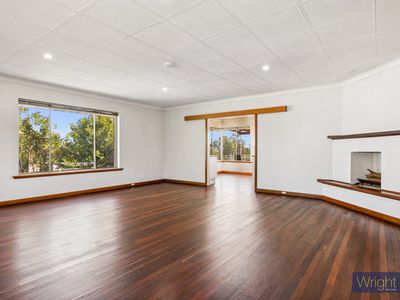 27 Stockdale Crescent, Wembley Downs