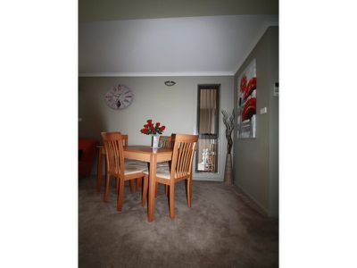 2 / 60 Dodgin Street, Wynyard
