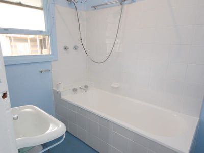 6 Bamfield Avenue, Yagoona