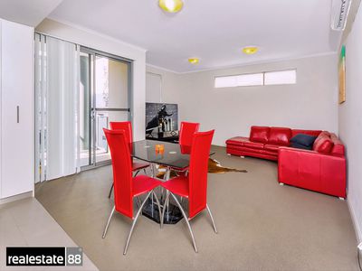 7 / 2 Bremer Promenade, East Perth