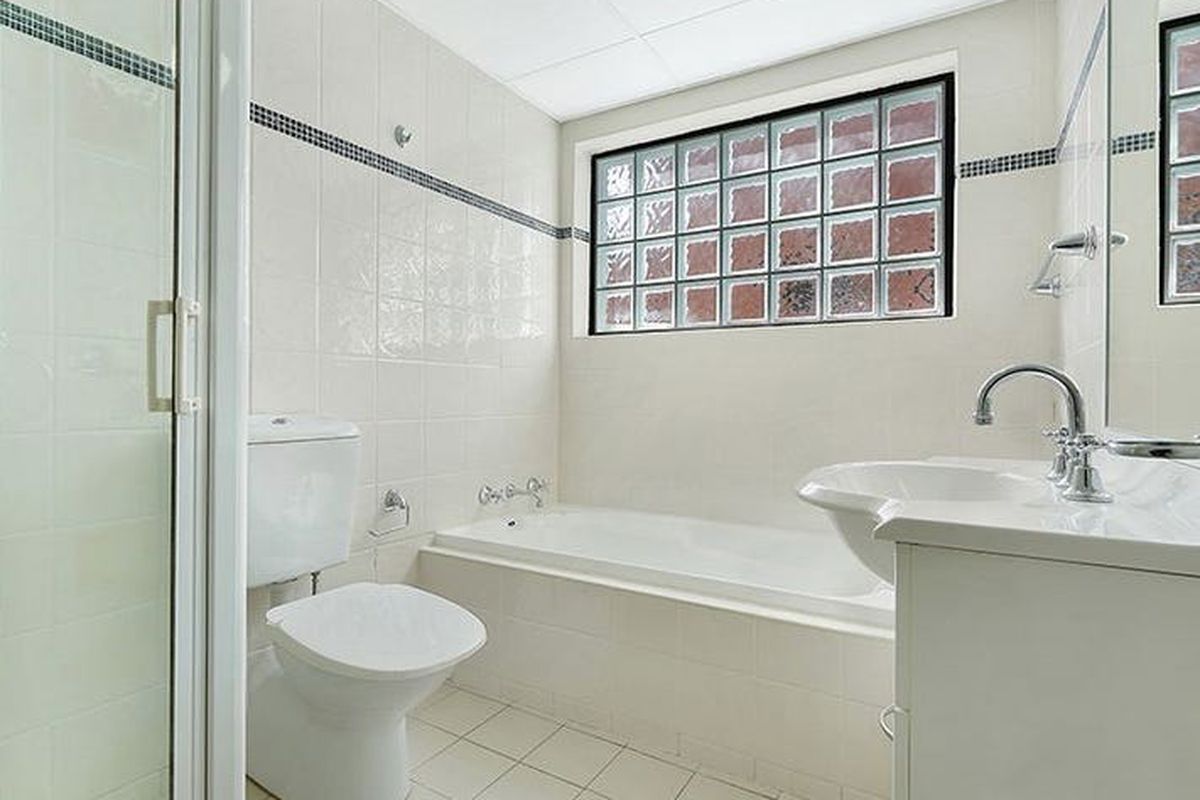 30 / 5-7 Exeter Road, Homebush West