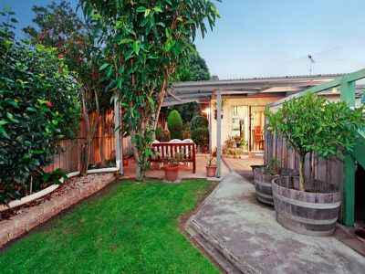 25 William Ave, Hallam