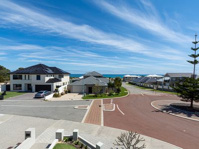 27 Moonlighter Way, Yanchep