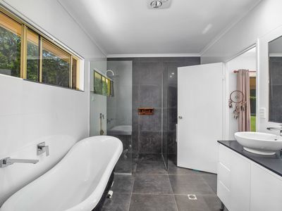 98 Kildeys Road, Cootharaba