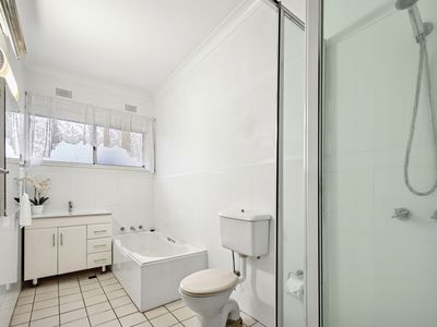 33 Links Avenue, Cabramatta