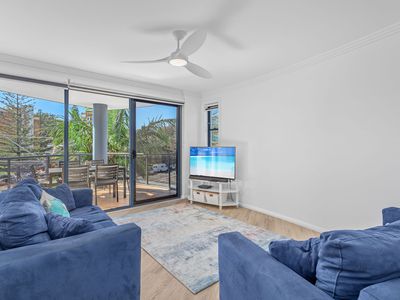 301 / 20 Head Street, Forster