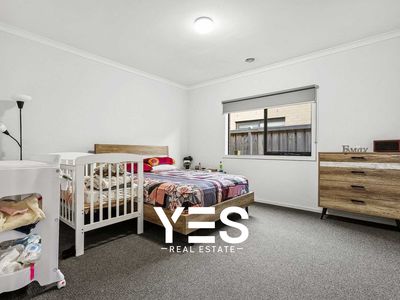 5 Vermillion Drive, Clyde North