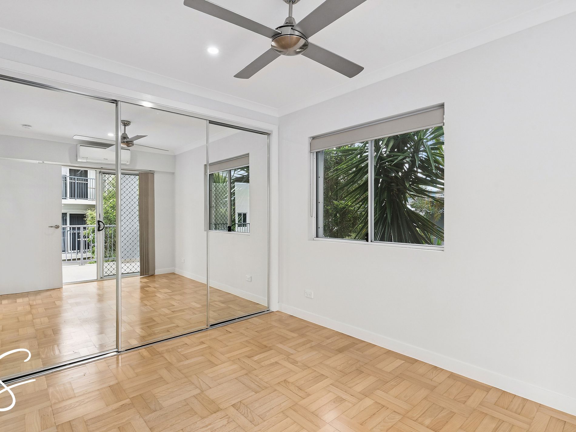 4 / 25 Birdwood Road, Holland Park West