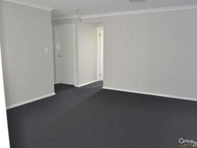 13 Azure Avenue, Dubbo