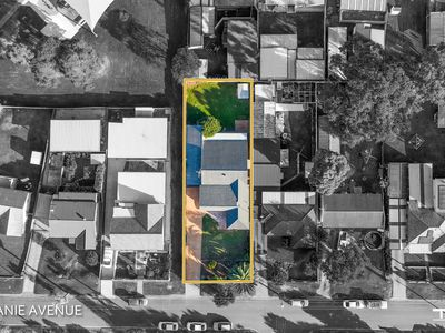 13 Maranie Avenue, St Marys