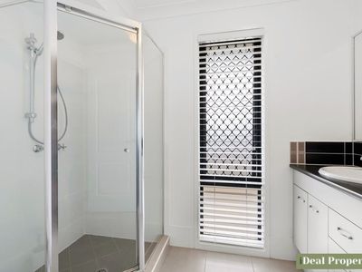 16 Woodfern Drive, Upper Caboolture
