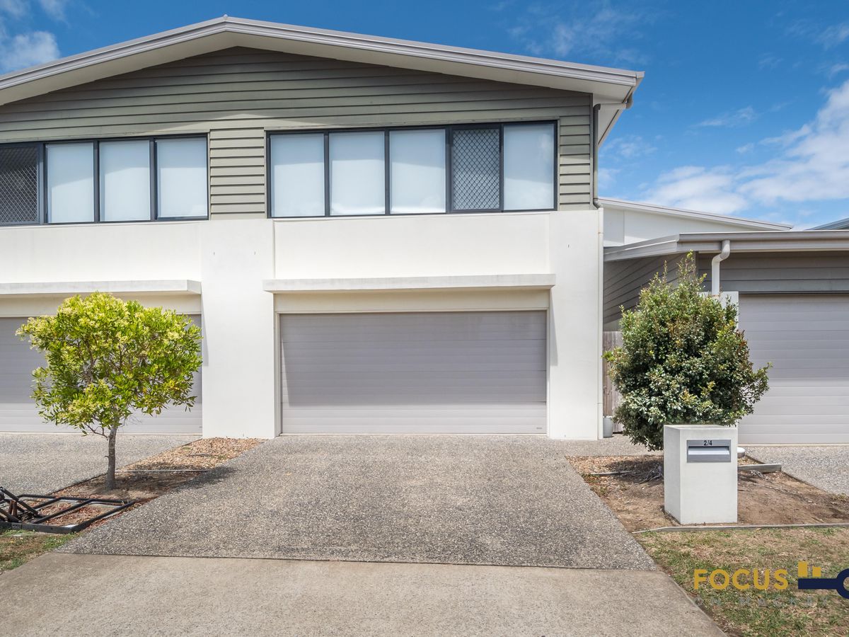 2 / 4 Vaucluse Crescent, East Mackay