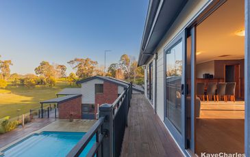 26 Bourkes Creek Road, Pakenham Upper
