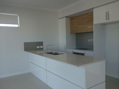 8/172 Loftus Street, North Perth