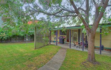 1 Railway Avenue, Beaconsfield