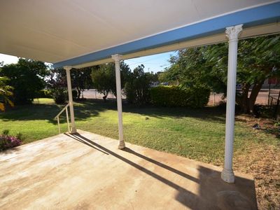 157 Eagle Street, Longreach