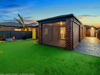 24 Hawkstone Road, Manor Lakes