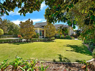 201-205 Monaco Street, Broadbeach Waters