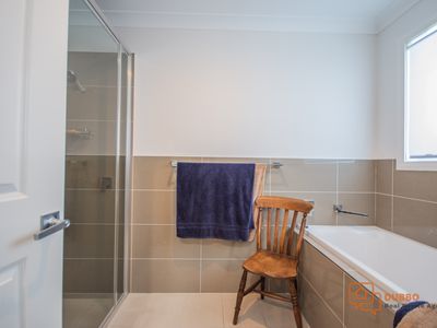 7 Riviera Avenue, Dubbo