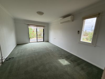 65 MacArthur Street, Griffith