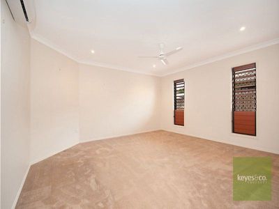 3 Narwee Place, Douglas